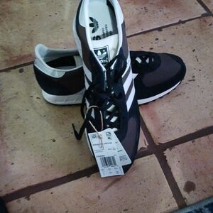 Adidas Trx Vintage Men's Black and BROWN Striped Sneakers